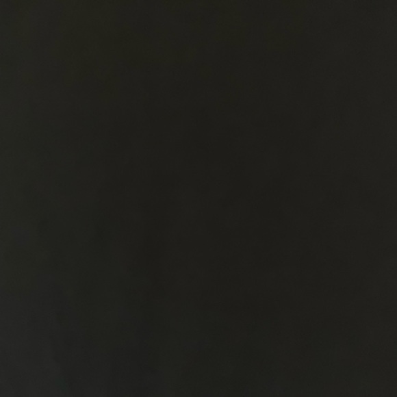 Green tee never been worn. - Picture 2 of 3